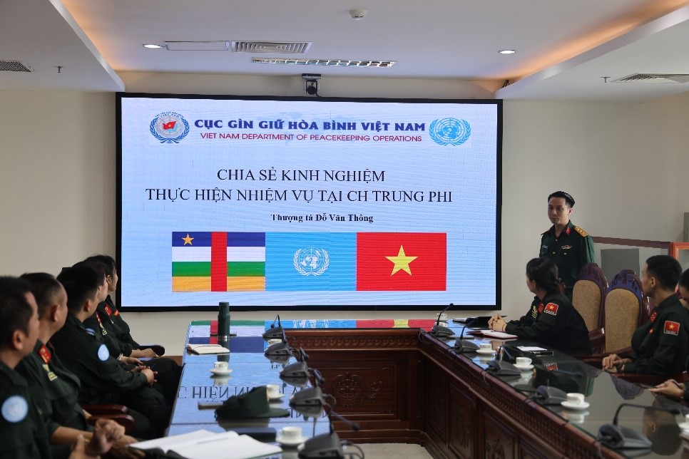 /UploadStore/admin/250522 Trao doi kinh nghiem voi BCA/03.jpg